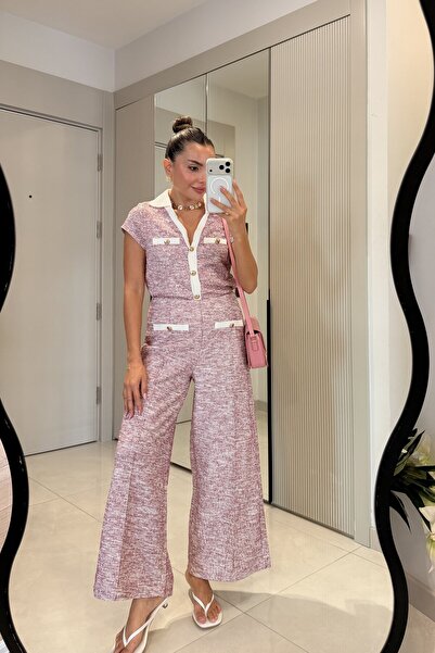 Gizem Ecemiş Pixell Pembe Düğmeli Triko Takım