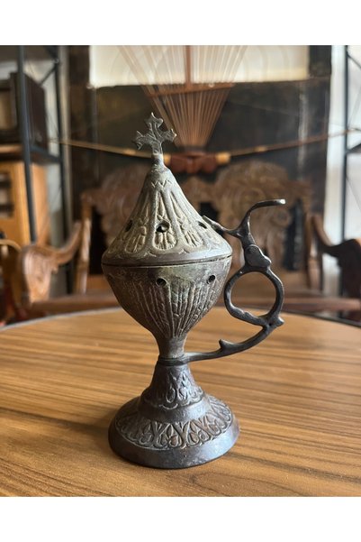 Taşhan Çarşı Eski Buhurdan Cezvesi 16,5 Cm Kapaklı Haç Figürlü İşlemeli Metal...