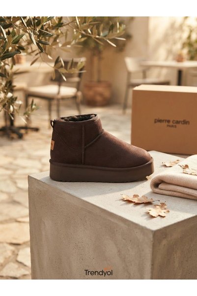 Pierre Cardin حذاء نسائي بني داكن دافئ مع نعل سميك مبطن بالفرو