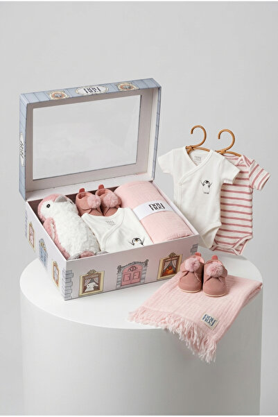 Minipomes Baby Gift Set with Sleeping Friend Pink