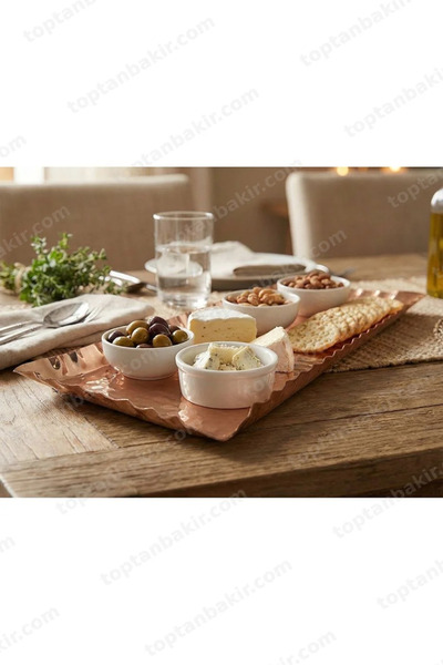 Haale El Yapımı Bakır Tepsi –Dövme Desenli, Dikdörtgen Sunum Tepsisi. 32 × 12 CM