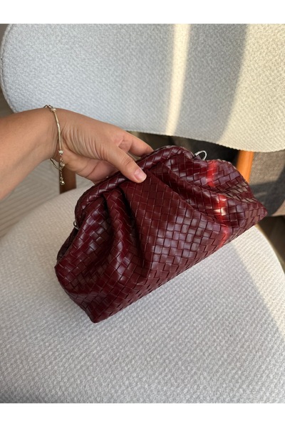 themoiss The Moi̇ss Mini Burslu Trend of the Moment: Knitted Detailed Quilted...