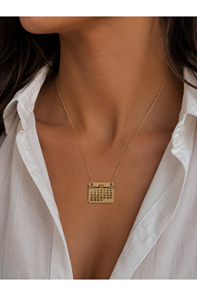 Histakı Women's Darkening Calendar Necklace