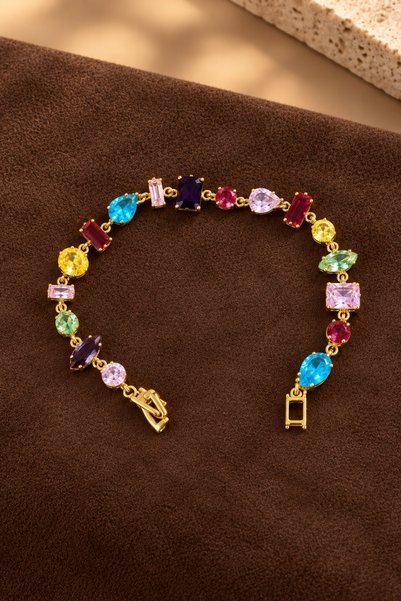laria jewelry Vip Geometric Colorful Stone Bracelet