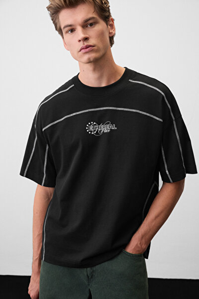 GRIMELANGE Alvarez Men's Contrast Stitched Printed Black T-Shirt