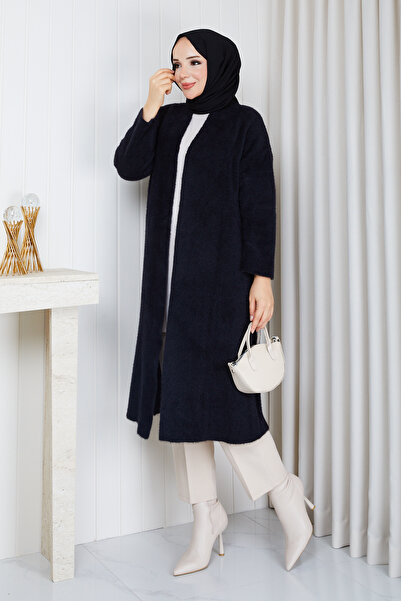 Pamuk Butik Women's Soft Textured Bearded Loose Knitwear Cardigan