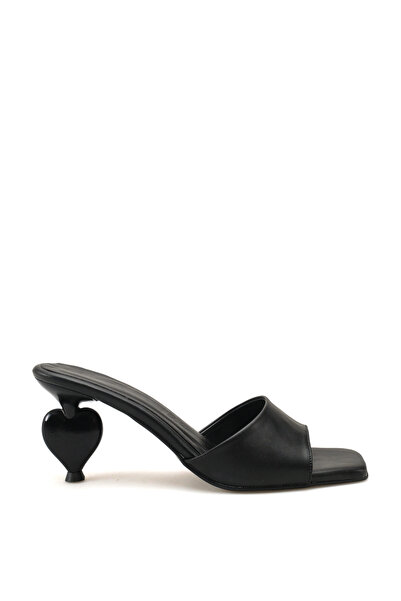 Long Star Women's Black Heart Heeled Slippers