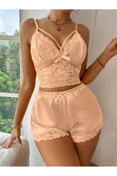 Açık Somon Dantelli Fiyonklu Çiçek Desenli Saten Askılı Üstlü Şortlu Fantezi Gecelik Pijama Takımı