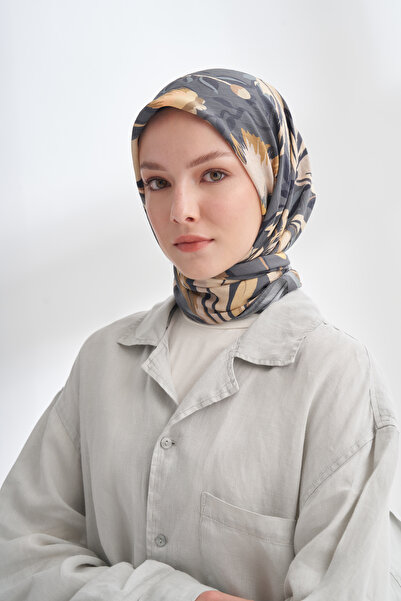 ARMANDA Roselle Desen the Tencel Edit Scarf - Smoked