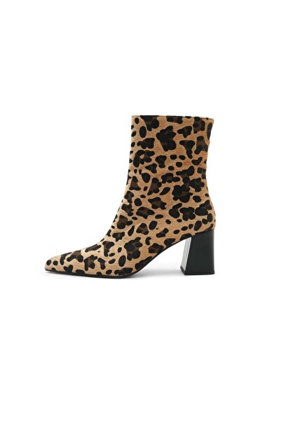 Mio Gusto Animal Patterned Pointed Toe Ankle Women's Heeled Boots