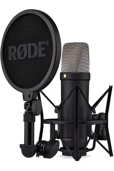 RØDE ميكروفون استوديو مكثف ذو غشاء كبير من الجيل الخامس NT1 مع مخارج XLR وUSB...