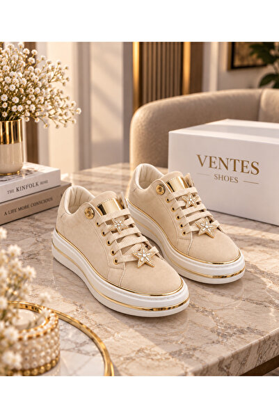 Ventes حذاء رياضي نسائي ذو نعل سميك مزين بنجمة مرصعة بالأحجار وأربطة وإكسسوار...