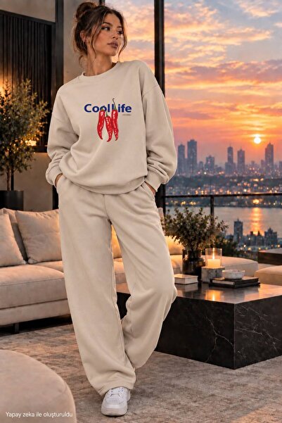 caddekombin Women's Cool Life Red Chili Pepper Printed Crew Neck Regular Fit ...