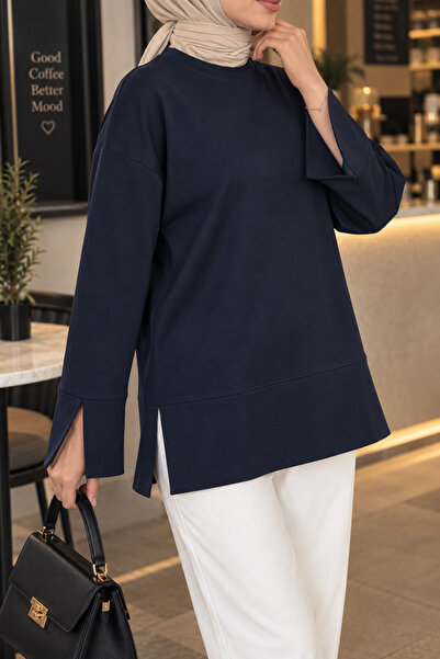 RuyaMood Kadın Lacivert Modal Kumaş Yırtmaç Detaylı Bisiklet Yaka Oversize Tesettür Tunik