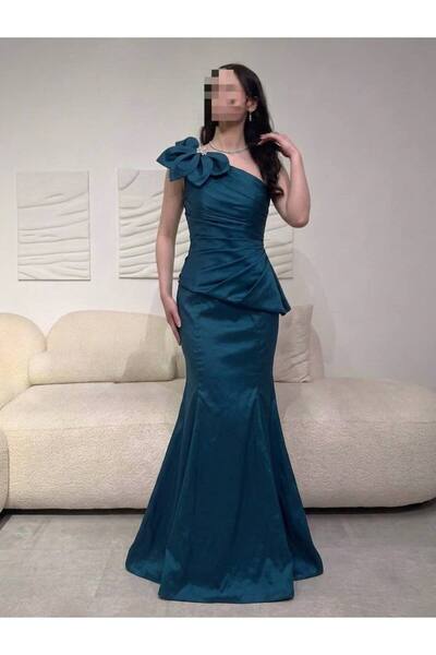 jory-fashion فستان سهرة بلون بترولي بتصميم كورسيه فخم