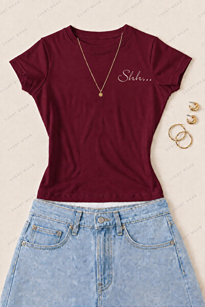 SVART WEAR Γυναικείο μπλουζάκι Shh Minimal με στάμπα από βαμβάκι Lycra - Βουρ...