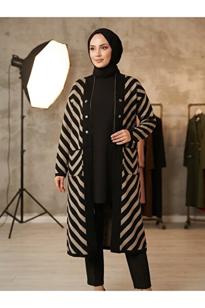 Chordi Women's Hijab Button Detailed Long Striped Cardigan