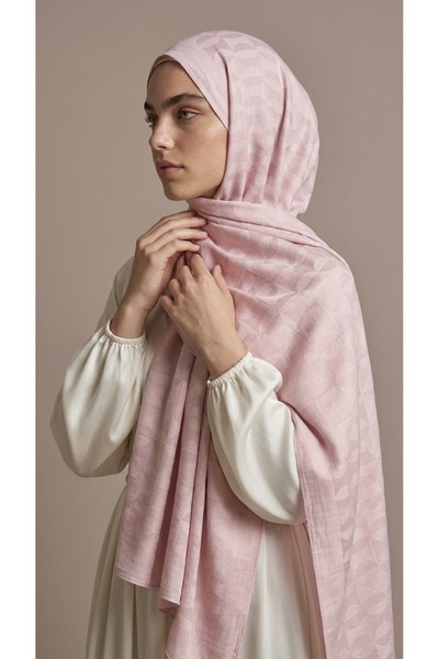 Levidor Daire Moder Naia Jacquard Shawl (60% Naia 40% Cotton)