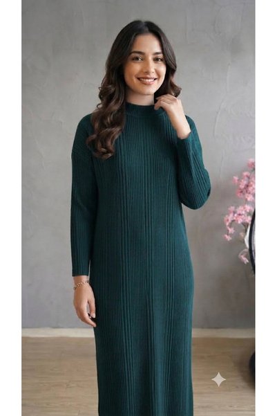 SELÇUK فستان محبوك