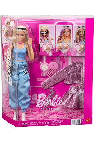 Barbie Deluxe Style Fashionistas Doll with Accessories