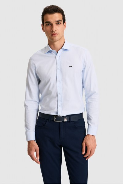 U.S. Polo Assn. قميص رجالي أساسي بأكمام طويلة باللون الأزرق الفاتح 50322171-V...