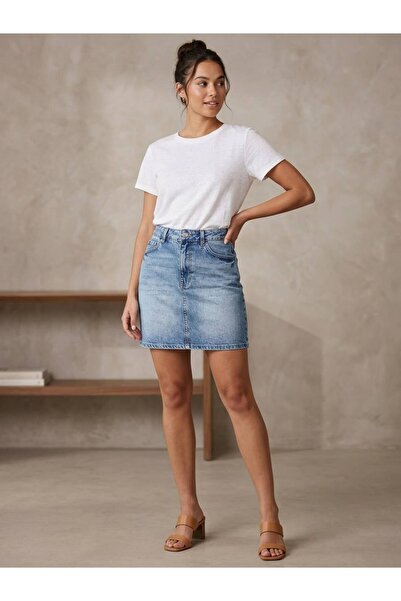it's basic Straight Mini Denim Etek