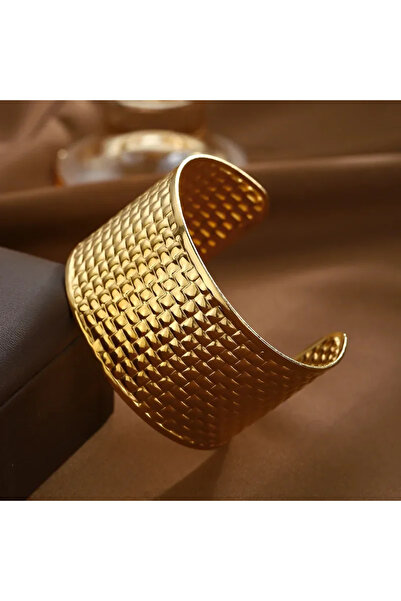 Peach Jewelry Χρυσό Κομψό Γεωμετρικό Βραχιόλι από Ανοξείδωτο Ατσάλι 316