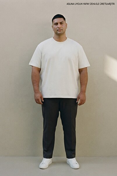 Maccali White Plus Size Men's Basic Crew Neck T-Shirt