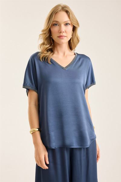 HomeStore Glitter Piping Blouse