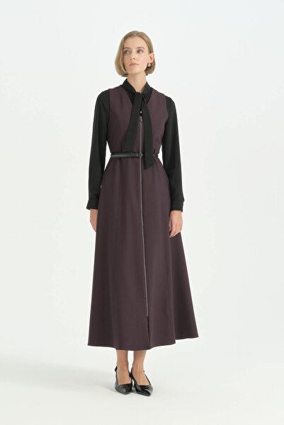 Nihan Front Zippered Cupped Gilet Dress - Plum