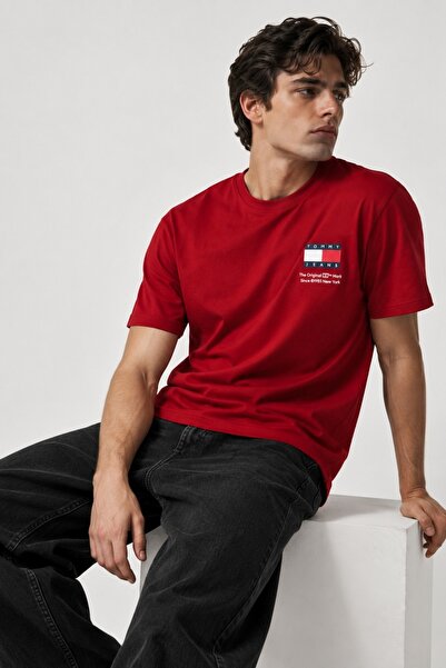 Tommy Hilfiger تي شيرت رجالي أحمر سادة DM0DM18263