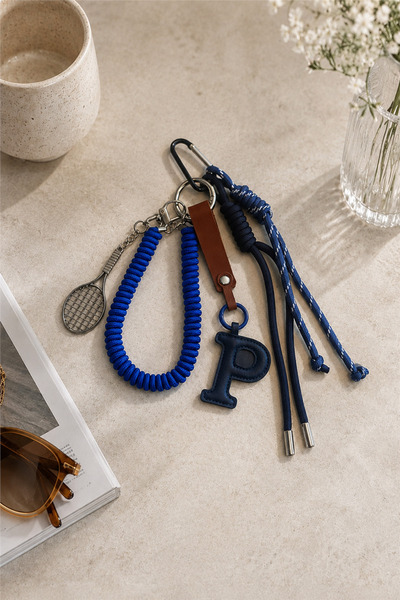 HomeStore Raket Harf Renkli İpli Anahtarlık