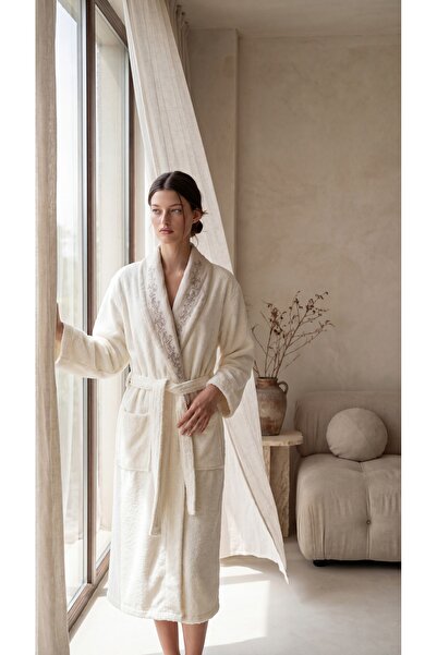 Minteks Carezza 100% Cotton Embroidered Detailed Shawl Bathrobe