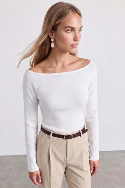 Trend Alaçatı Stili Women's White Boat Neck Crospan Wool Blend Knitwear Blous...