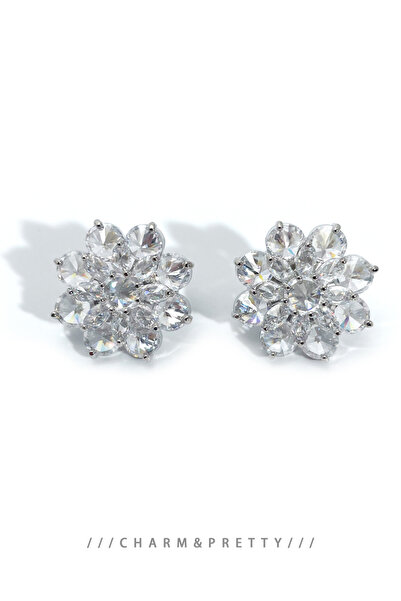 Take Two By Styli Flower Stud Earrings