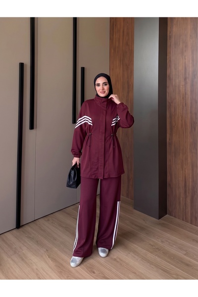 Trend Paris طقم بدلة رياضية مستورد بتفاصيل مخططة - تصميم فضفاض باللون الأحمر ...