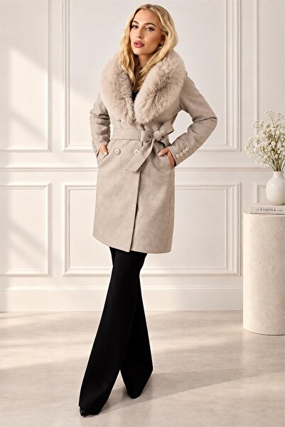 FashionForYou Μάλλινο παλτό Αποκλειστικό, με γούνινο γιακά και κορδόνι στη μέ...
