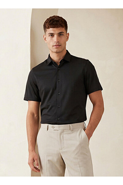 FAV Regular Fit Shirt