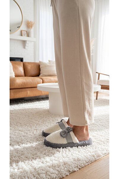Beyond Women's Gray Leather Bow Detailed Plush House Slippers 3 cm Byndtmtf01