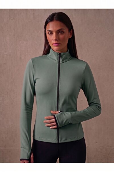 BEEMS Finger-Looped Sports Blouse, Slim Fit