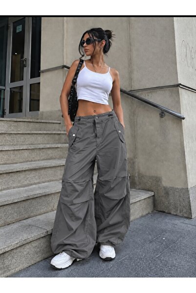 eyonnwear Gri Geniş Paça Paçası Büzgülü Kadın Kargo Pantolon
