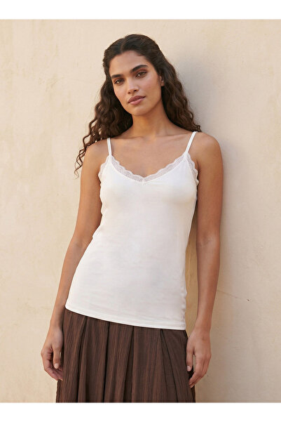 FAV Basics Slim Fit Camisole with Lace Trim
