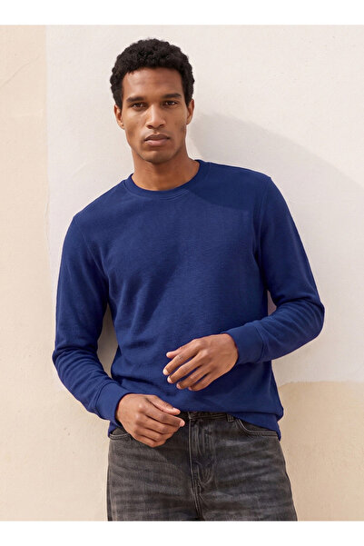 FAV Smart Textured Sweatshirt