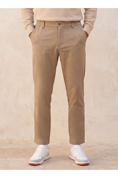 FAV Smart Performance Chinos