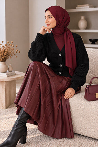 Cherry Butik كارديجان قصير مريح بتصميم بومبر بأزرار