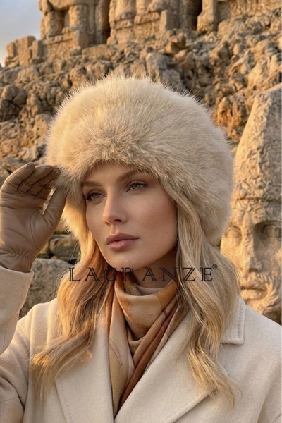 LAGRANZE Trend Viral Design Plush Hat