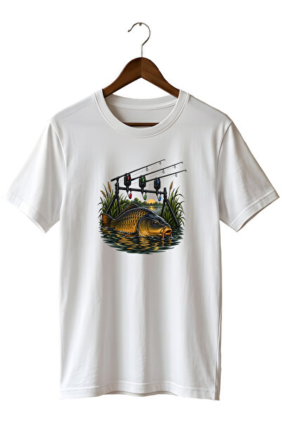 The Baski Widi Collection Sazan Balıkçırıστ Μπλουζάκι με στάμπα Unisex – Κοντ...