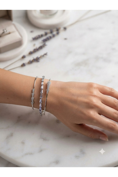 Generic Brand Stone Detailed Handcuff Bracelet