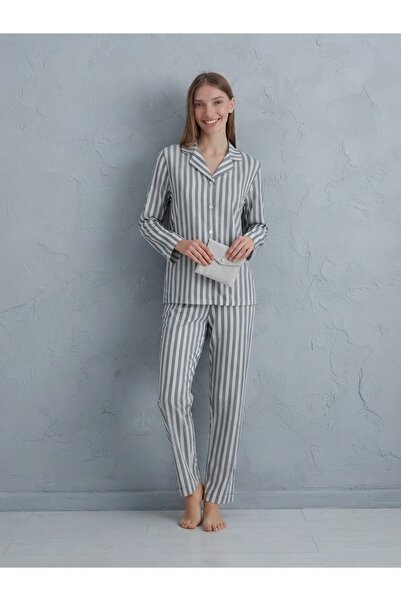 Kadın Çizgili Pijama Takımı - Nefes Alabilir Düğmeli Ev Giyimi