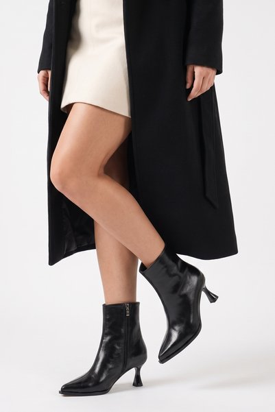 meyra'nın ayakkabıları Women's Thin Heeled Slip-On Boots Black Yanki